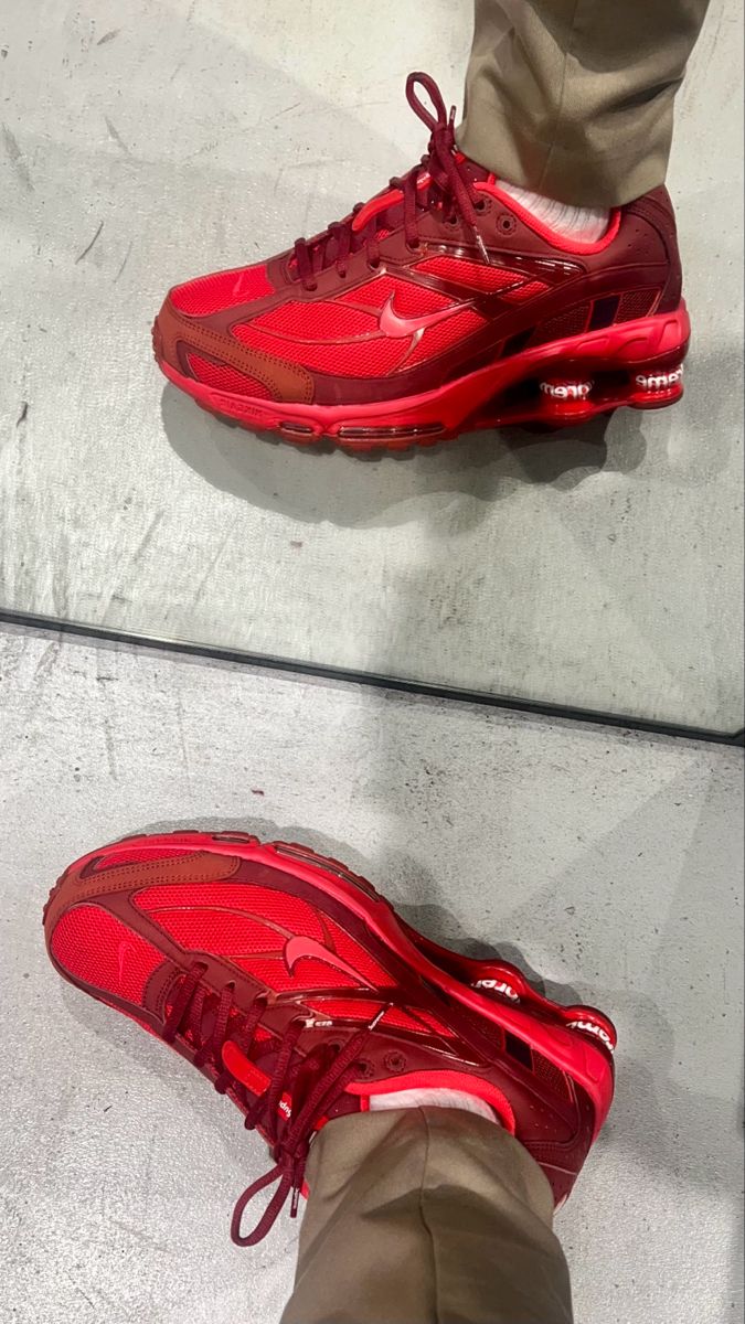 NIKE SHOX RIDE 2 SUPREME RED