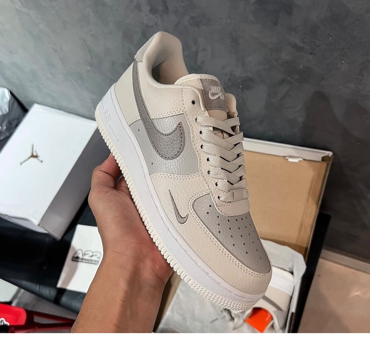 NIKE AIRFORCE 1 OREWOOD BROWN IRONSTONE
