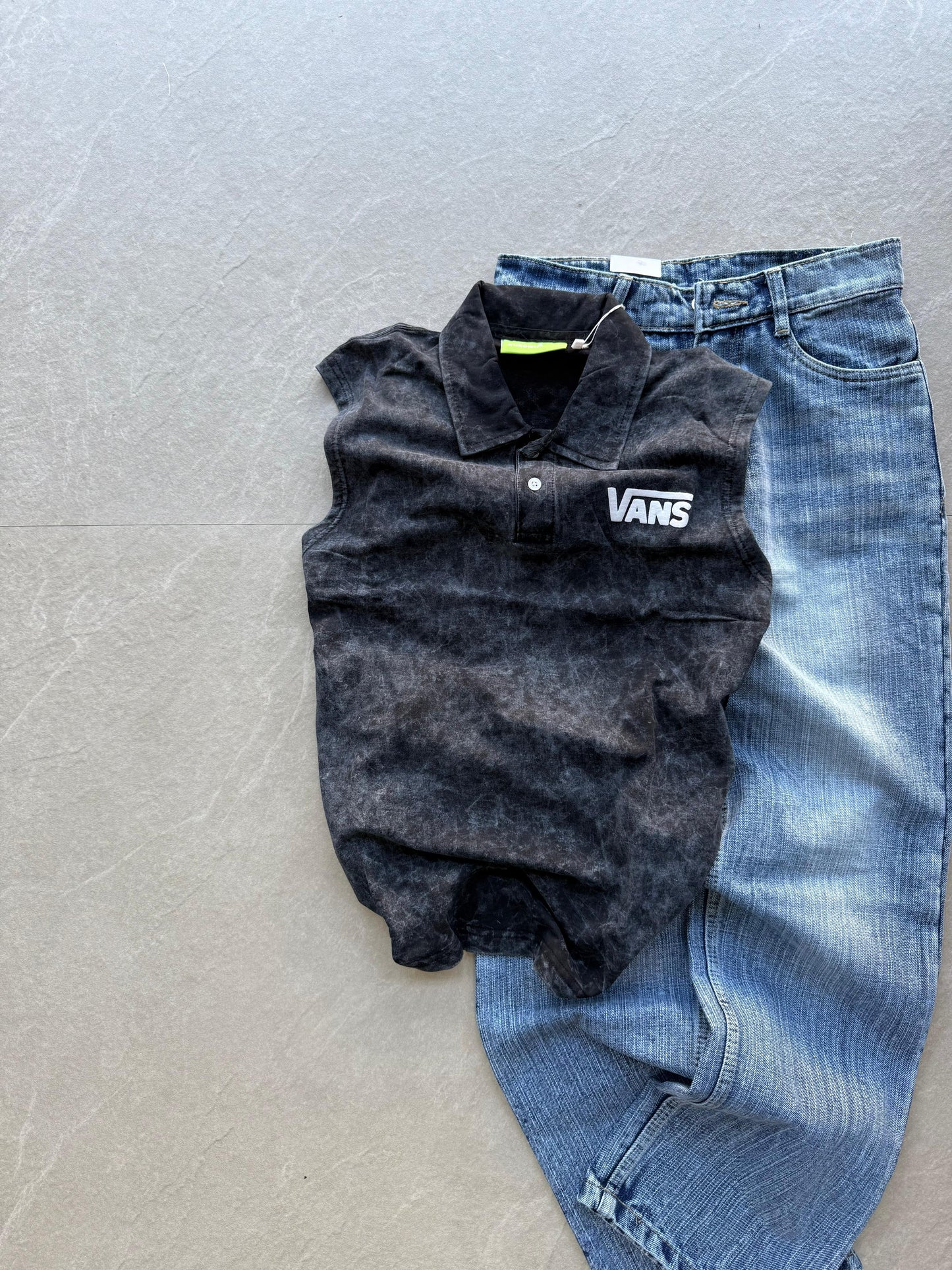 T-SHIRT & PANT COMBO
