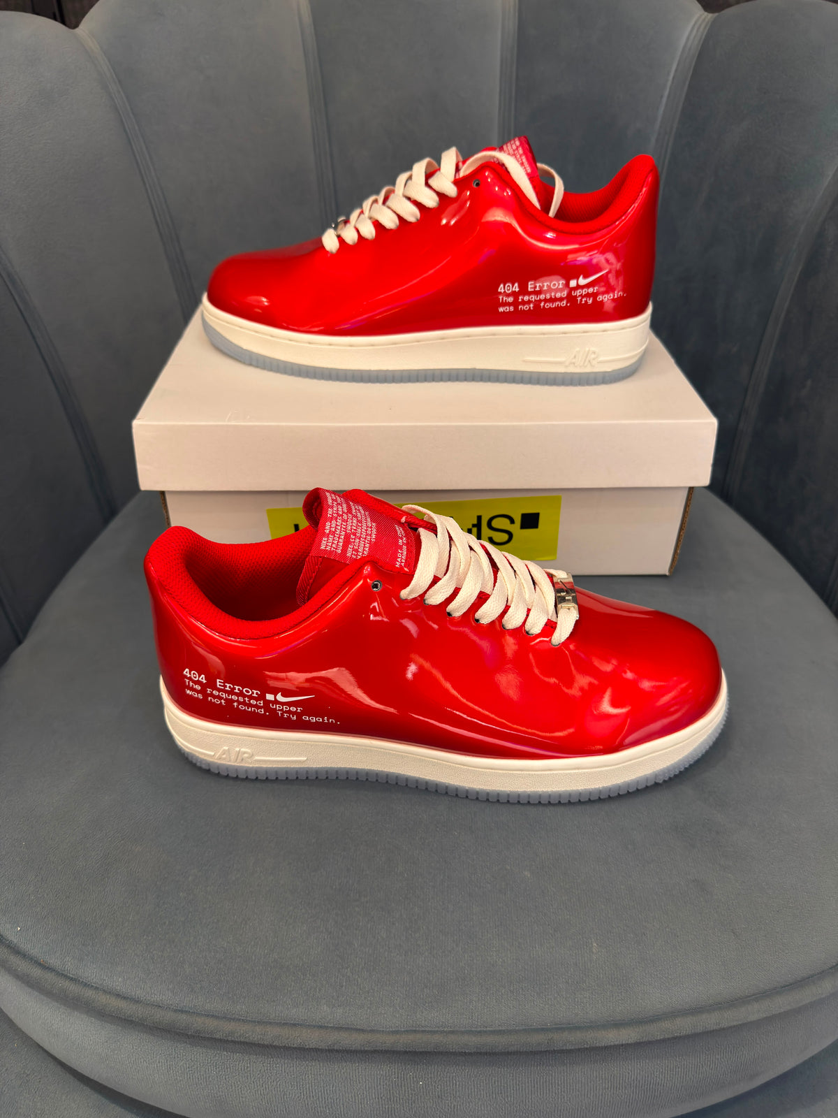 NIKE AIRFORCE ONE SWOOSH ERROR RED