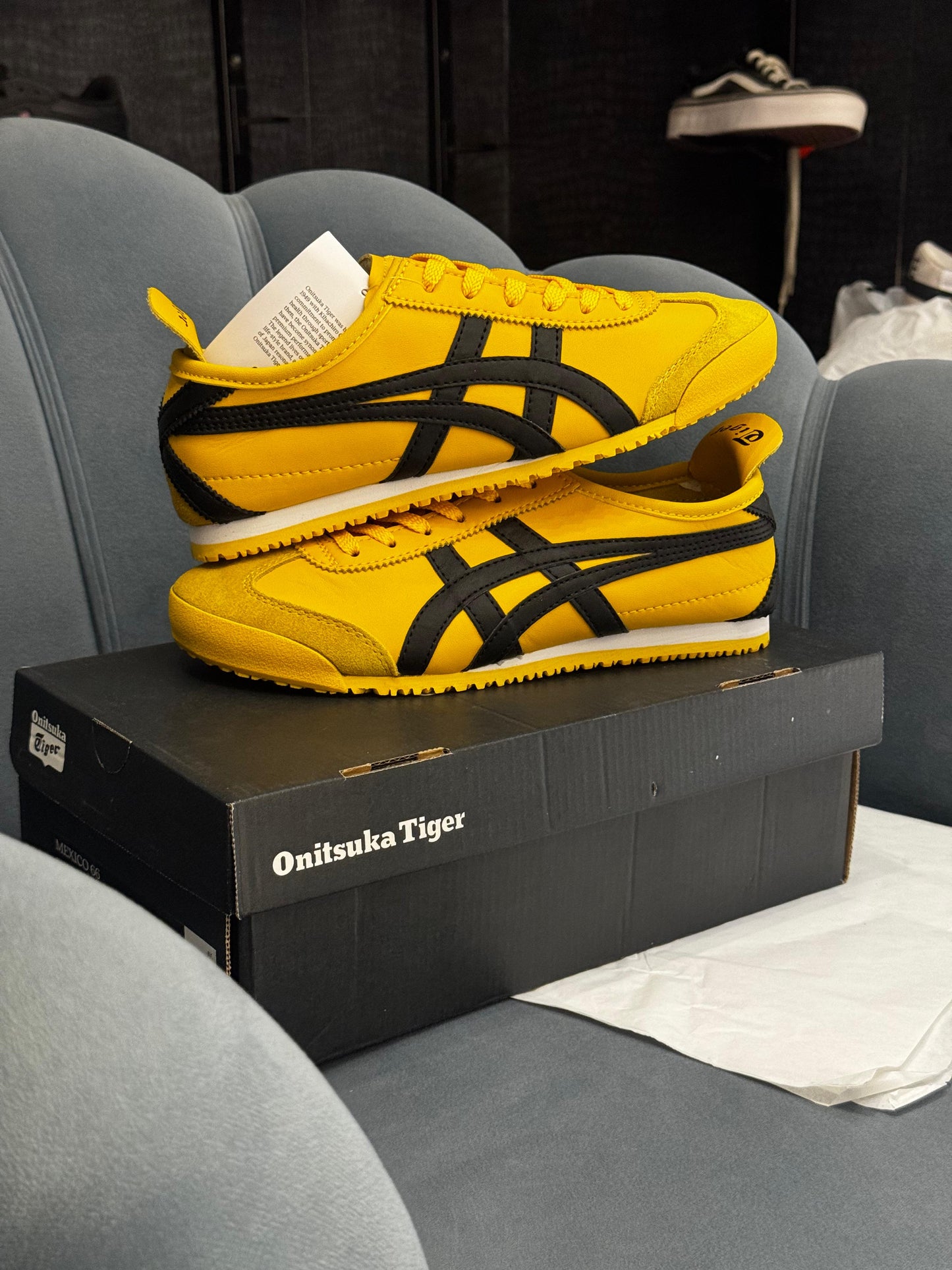 ONITSUKA  TIGER LEATHER MEXICO 66 YELLOW