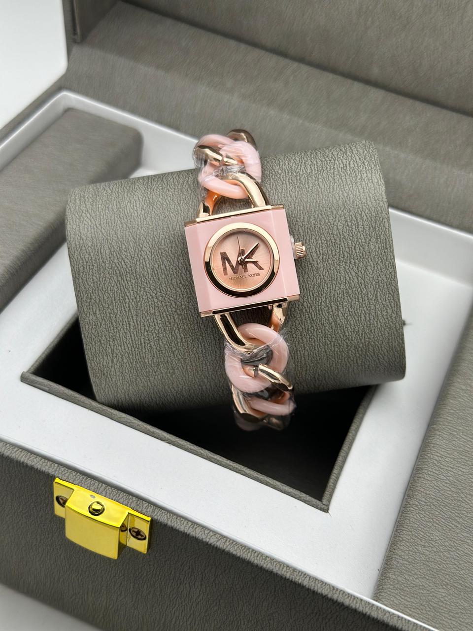 LADIES WATCH