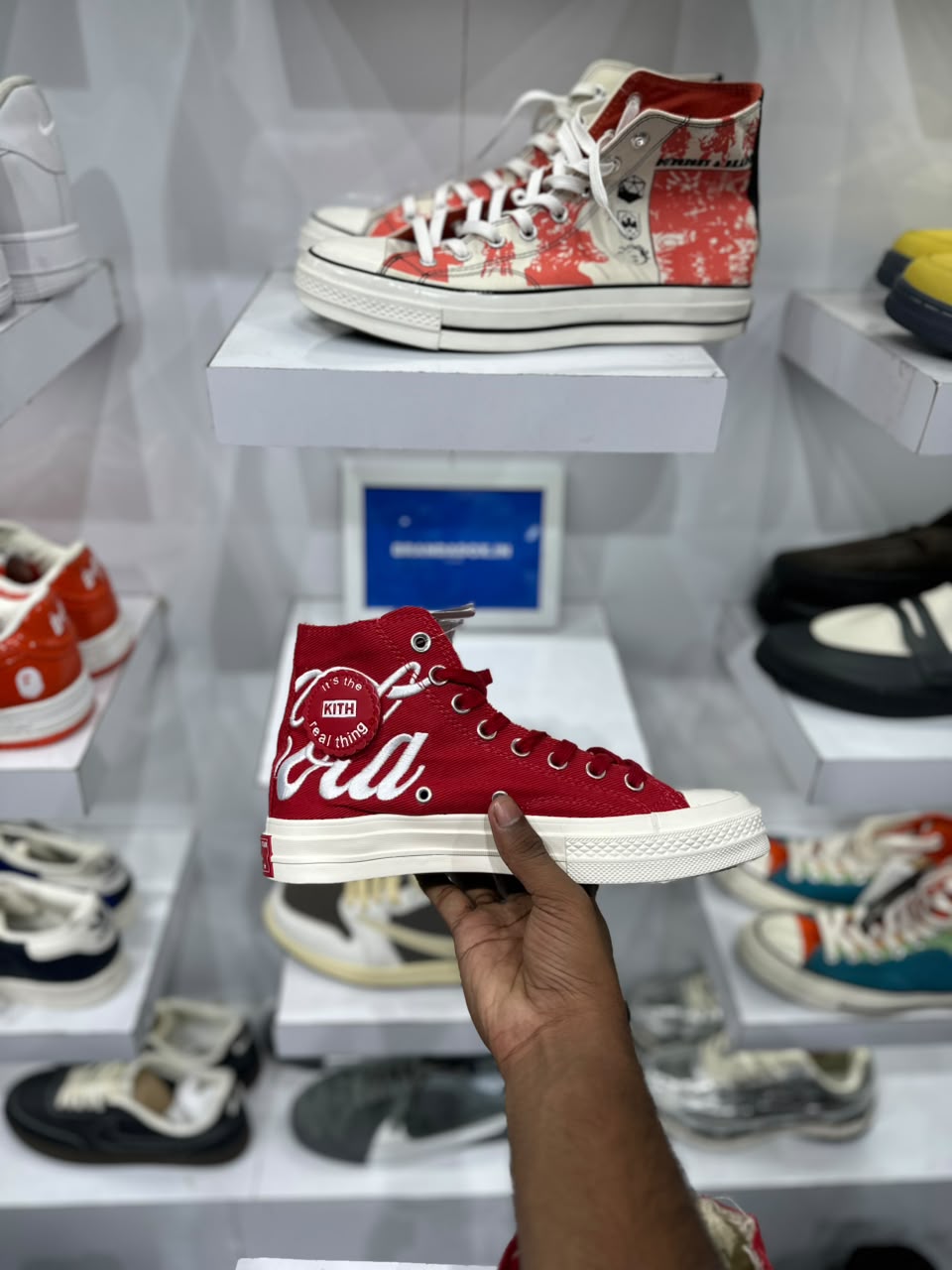 CONVERSE CHUCK 70S HI X KITH X COCO COLA RED