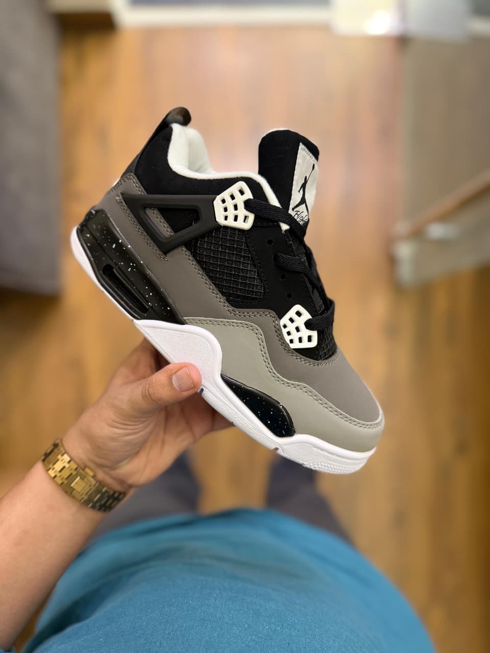 AIR JORDANS RETRO 4 FEAR PACK