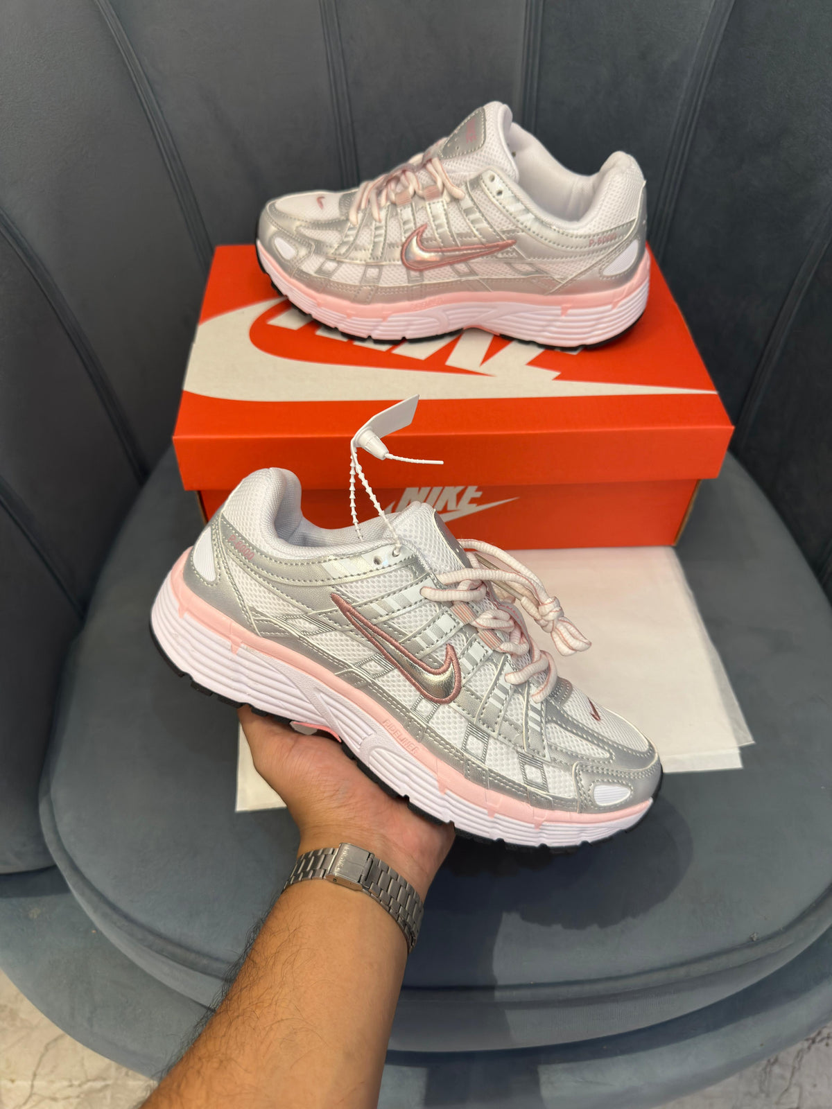 NIKE P 6000 TRAINER BABY PINK
