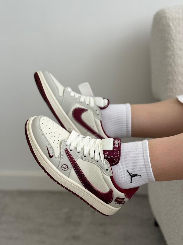 NIKE AIR JORDAN 1 LOW TRAVIS SCOTT X STUSSY SAIL BURGUNDY