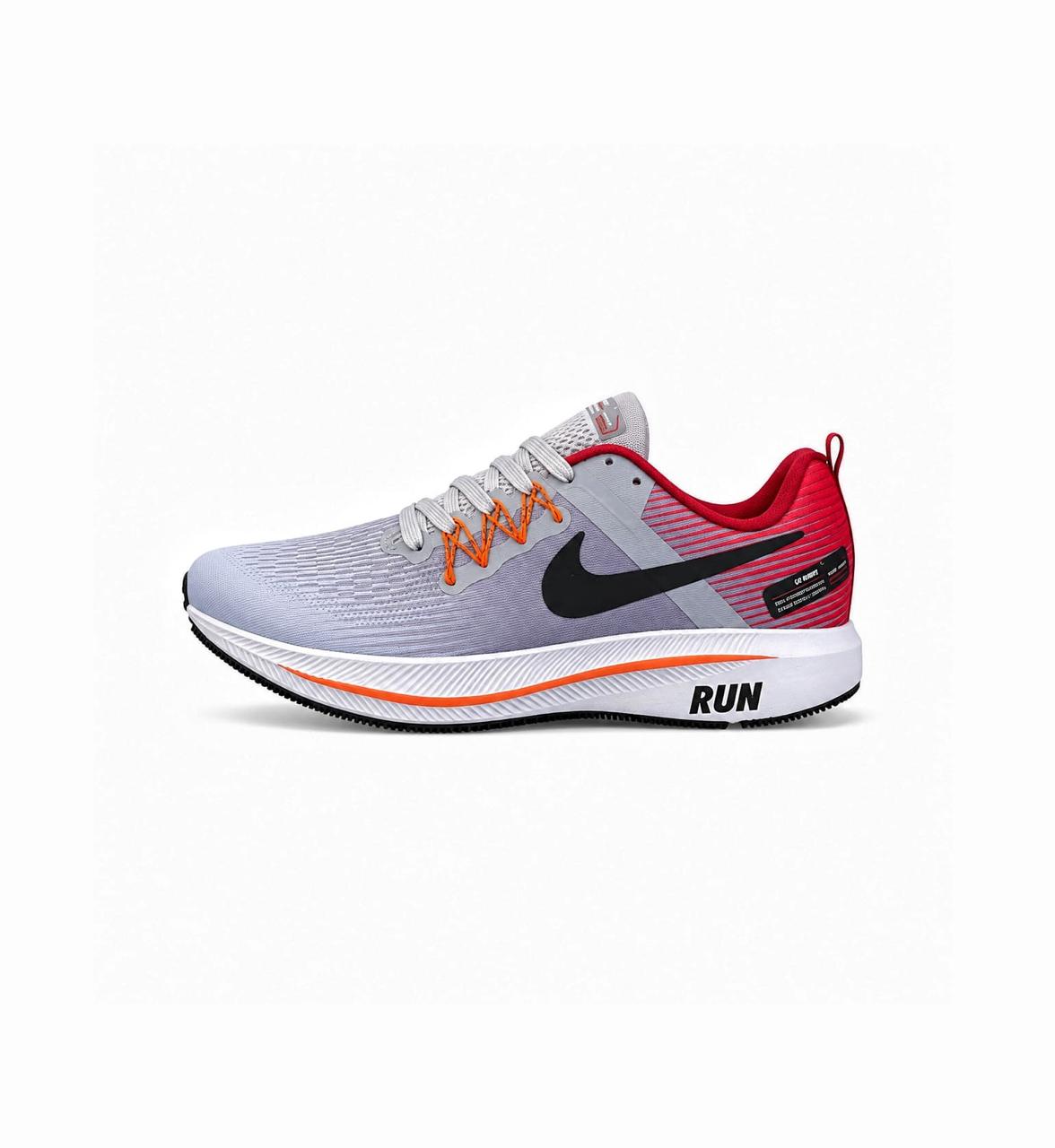 NIKE ZOOM RUN