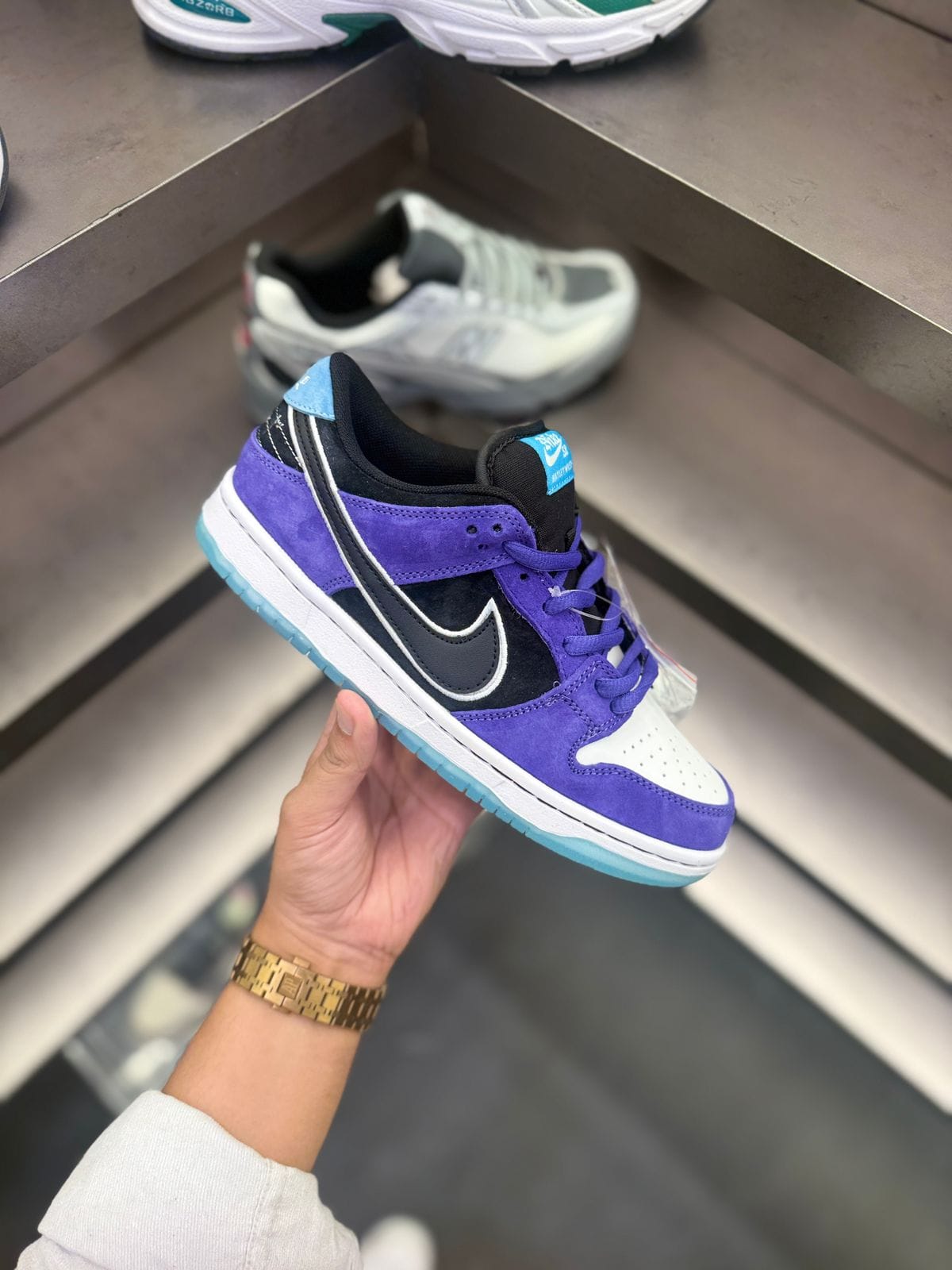 NIKE SB  DUNK HAYLEY WILSON
