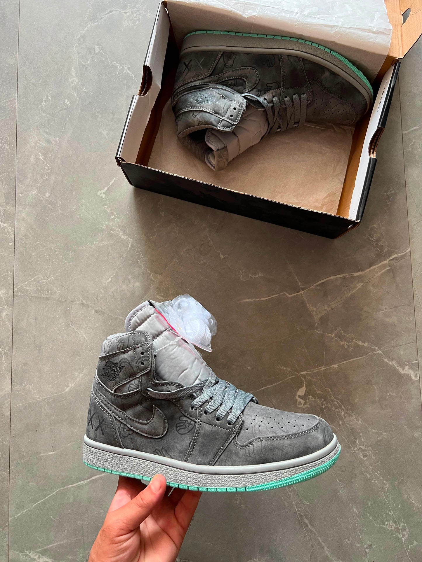 AIR JORDANS ONE KAWS