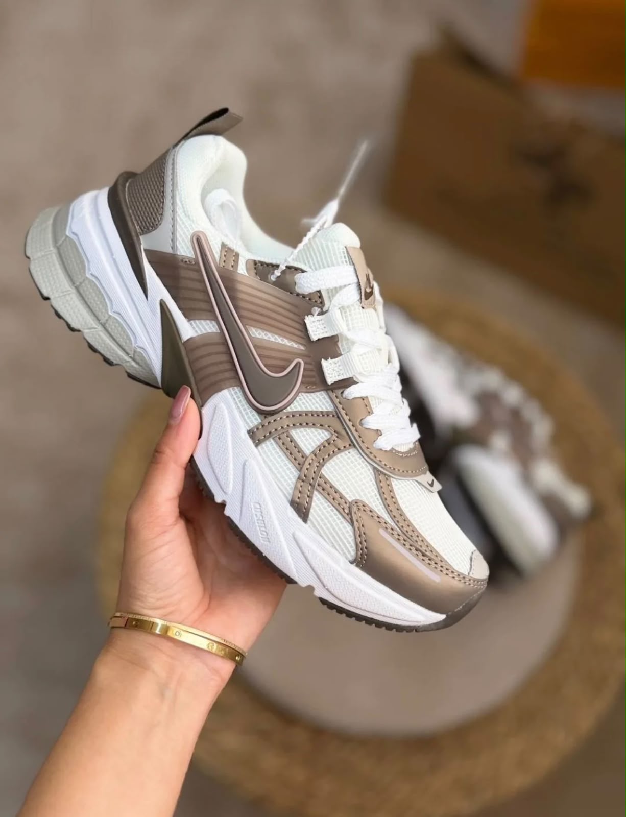 NIKE V2K RUN MINK BROWN SUMMIT WHITE