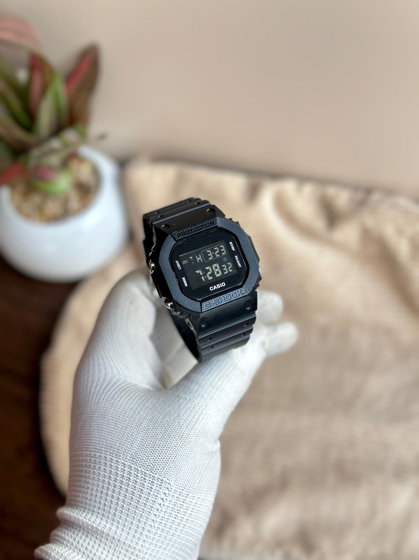 CASIO G-SHOCK WATCH
