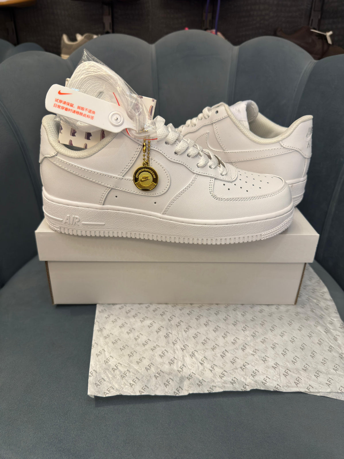 NIKE AIRFORCE WHITE 10@ QUALITY