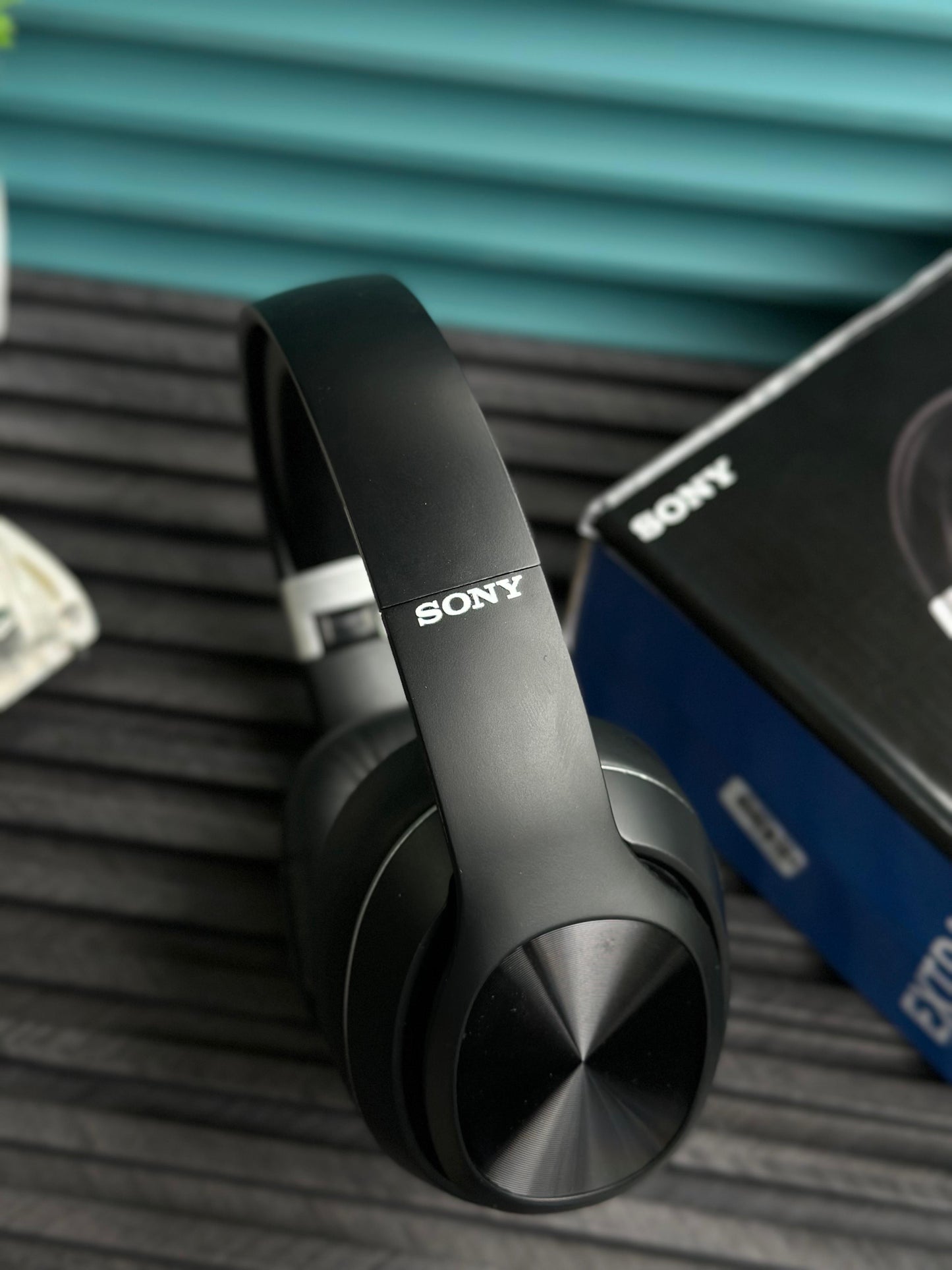 SONY CH720 HEAD PHONE