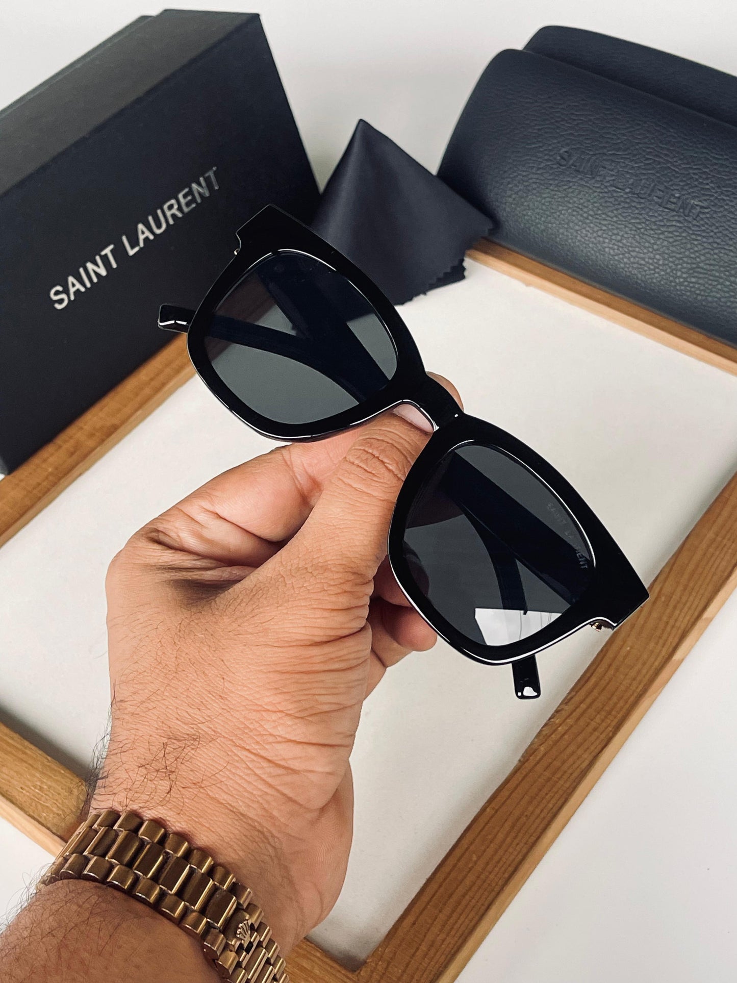 SAINT LAURENT SUNGLASSES