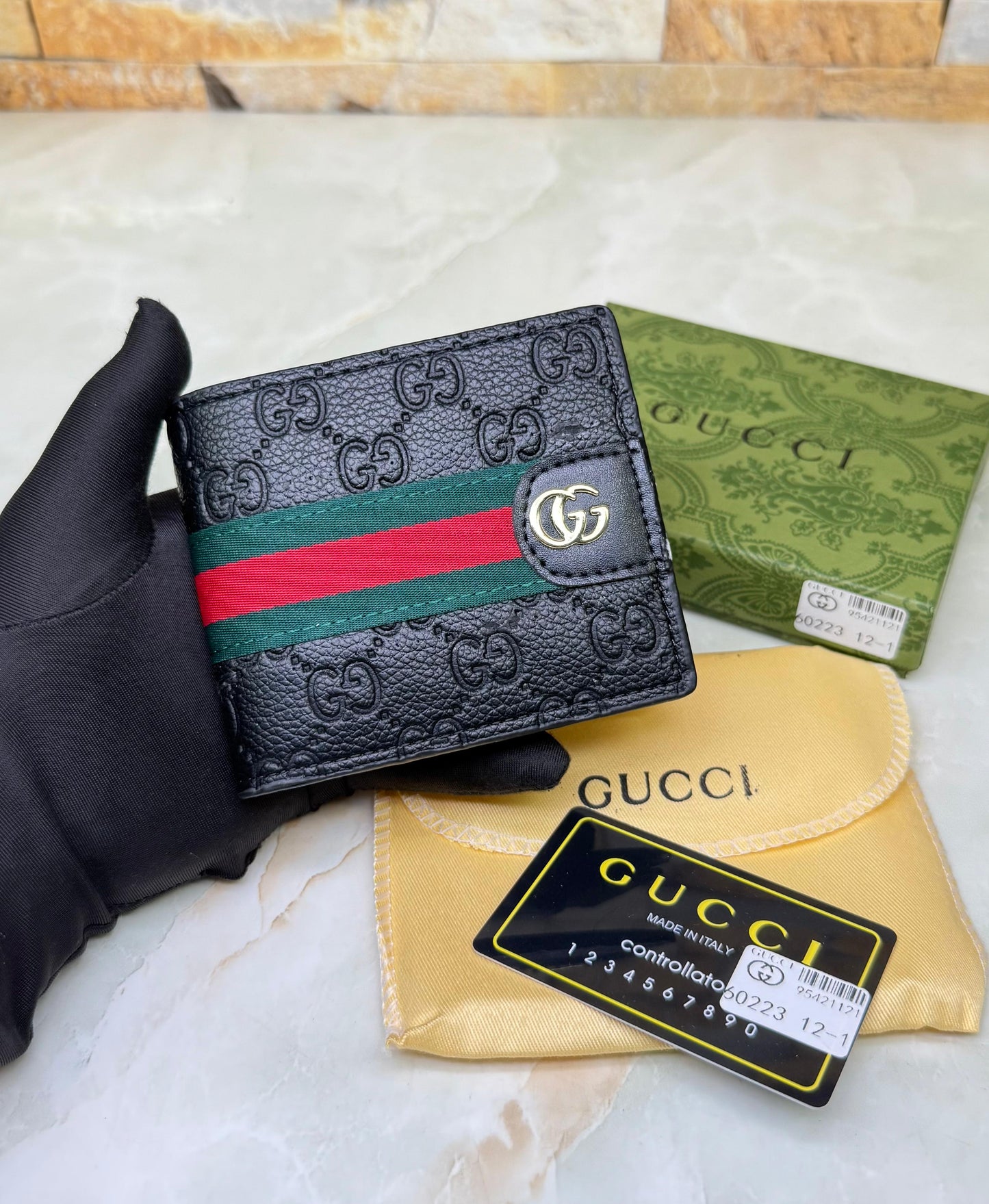 GUCCI