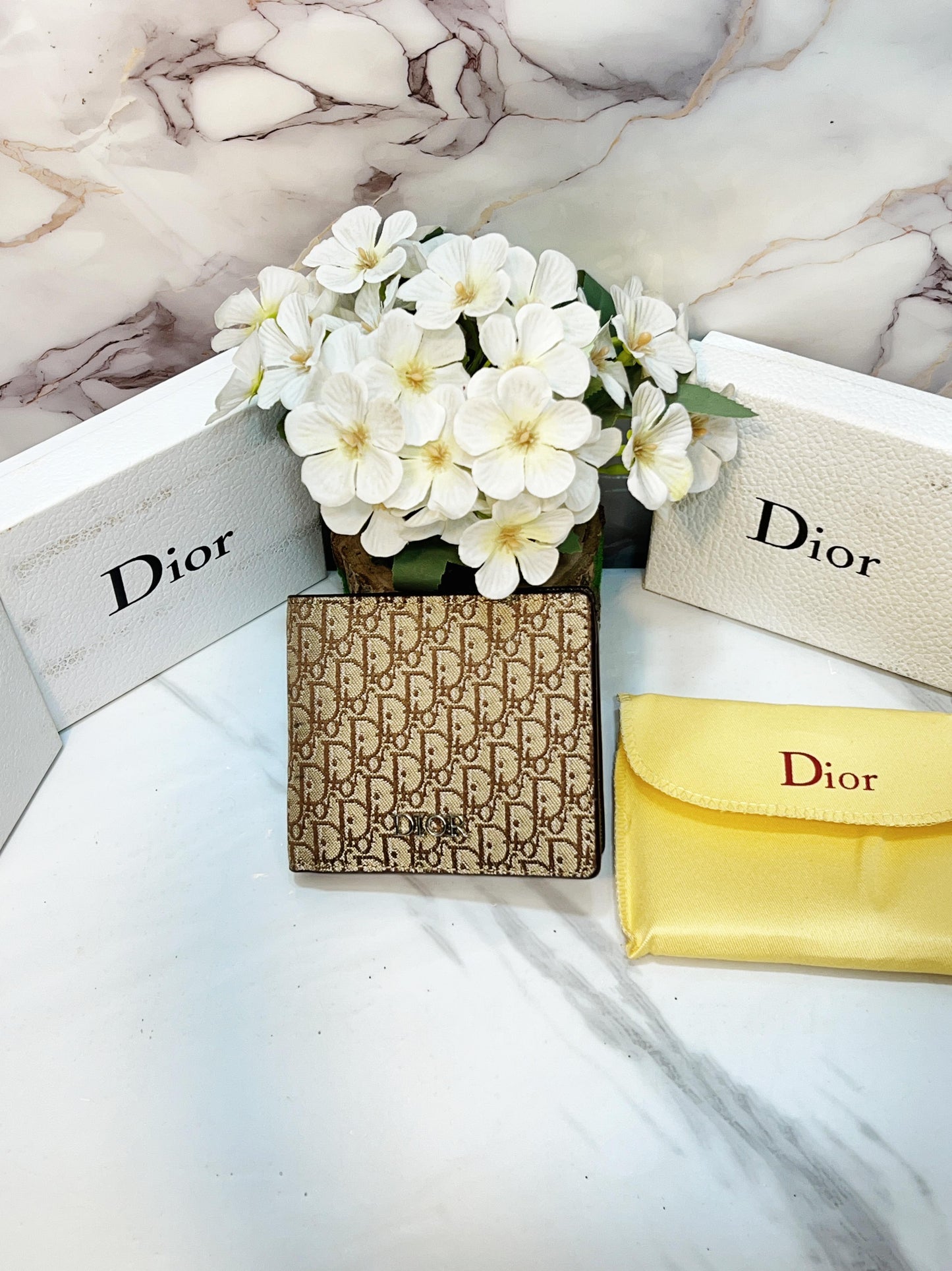 DIOR WALLET