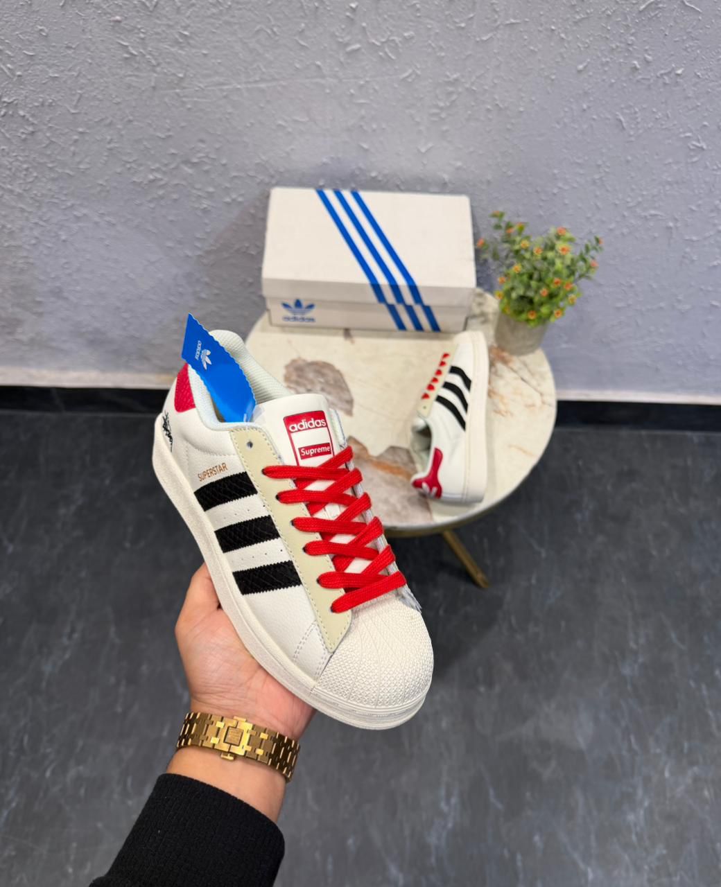 ADIDAS ORIGINAL SUPERSTAR WHITE BLACK RED STUSSY X SUPREME