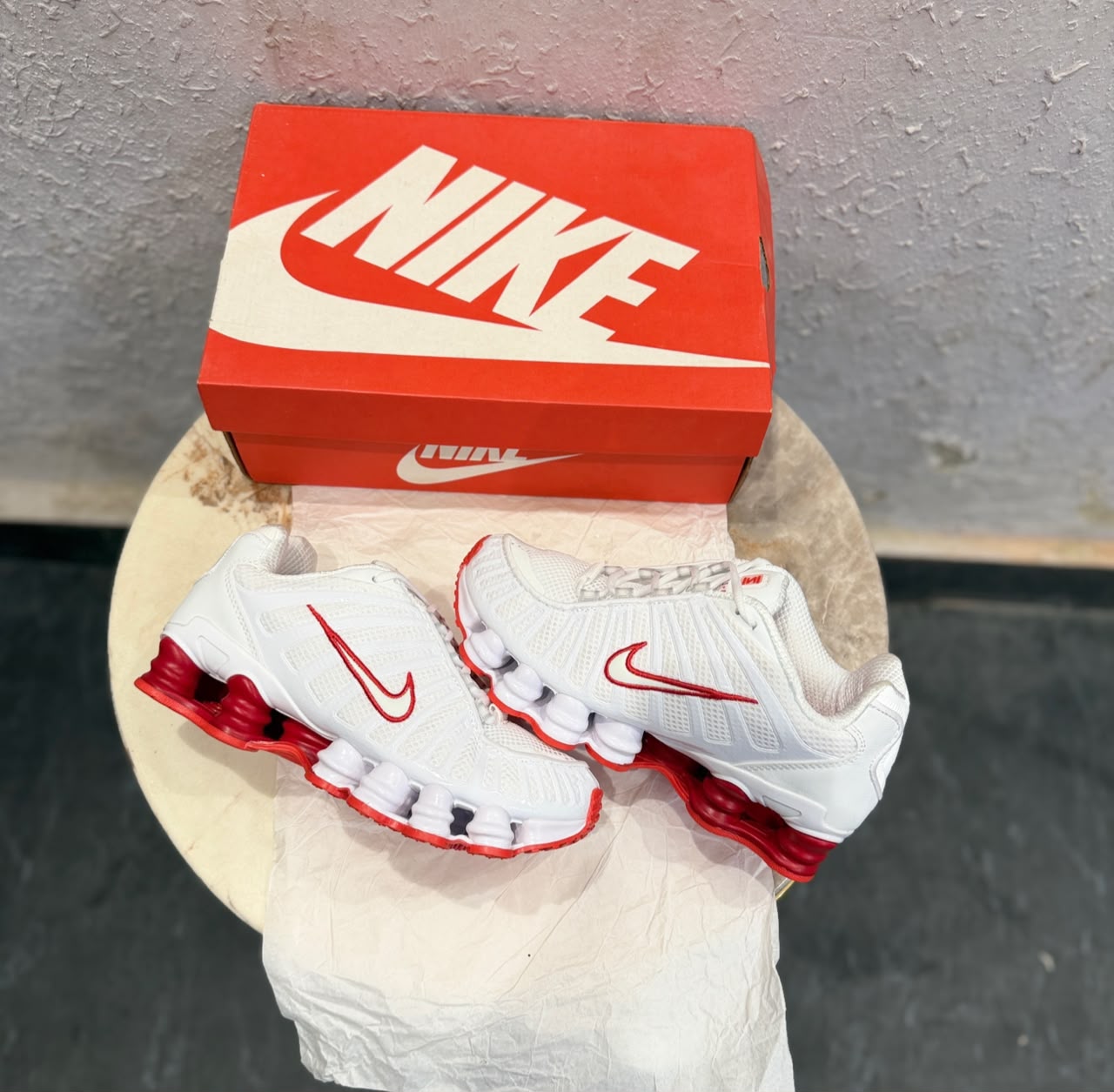 NIKE SHOX LT WHITE RED
