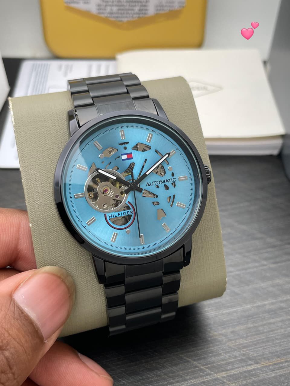 TOMMY HILFIGER WATCH
