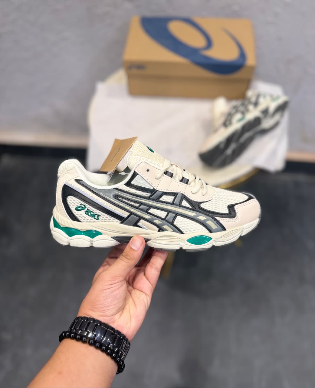 ASICS NYC GEL HAL STUDIO PALE OAK