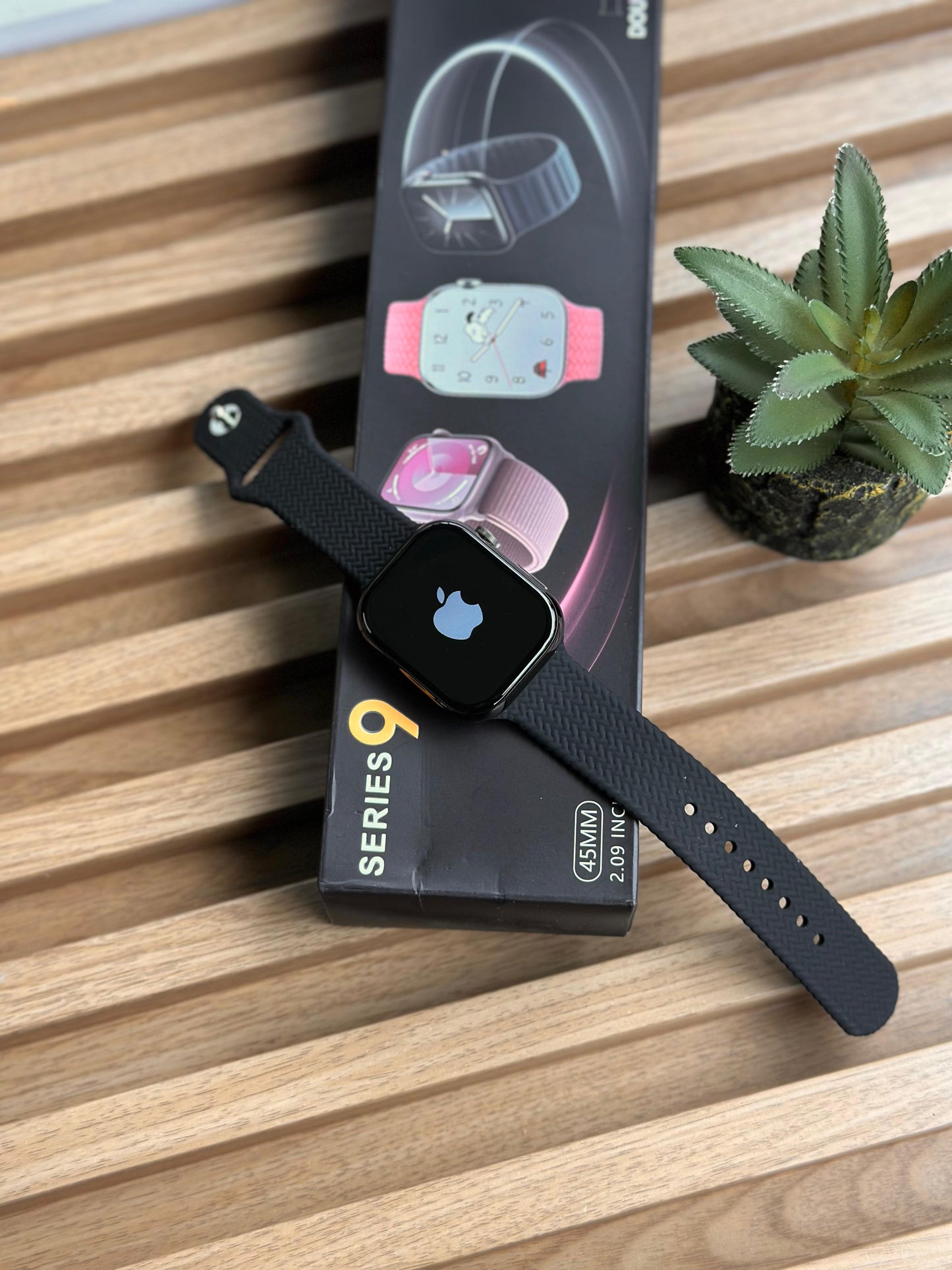 APPLE SERIES 9 SMART WATCH