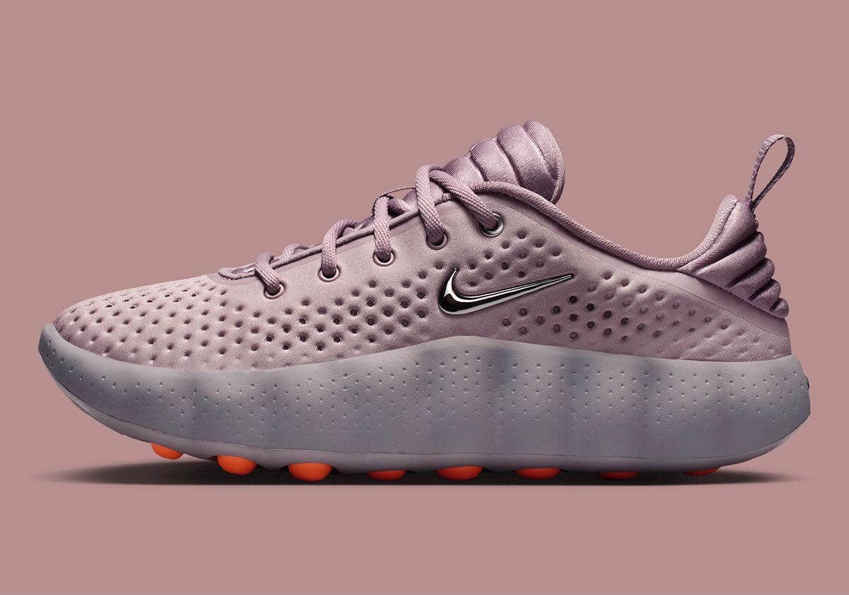 NIKE MIND 002