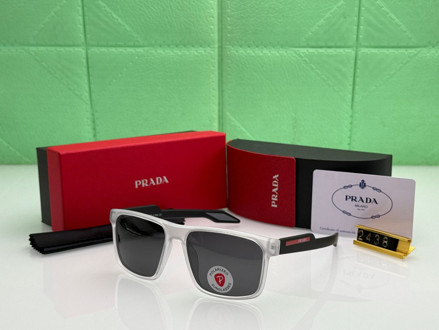 PRADA SUNGLASSESS