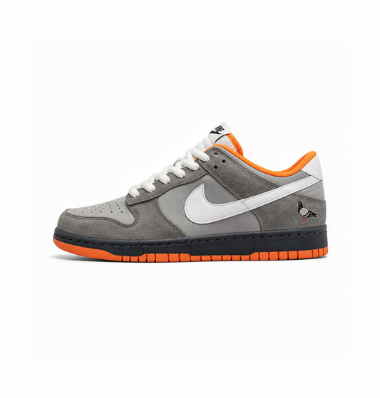 NIKE SB  DUNK NYC PIGEON GREY